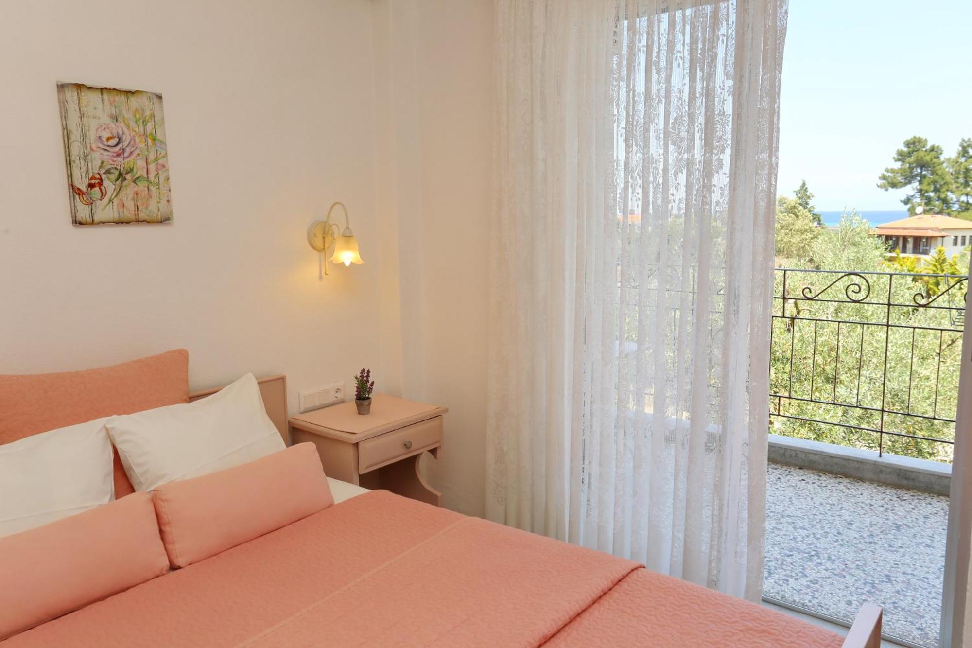 Kastoria Hotel Apartments Chaniotis Dış mekan fotoğraf