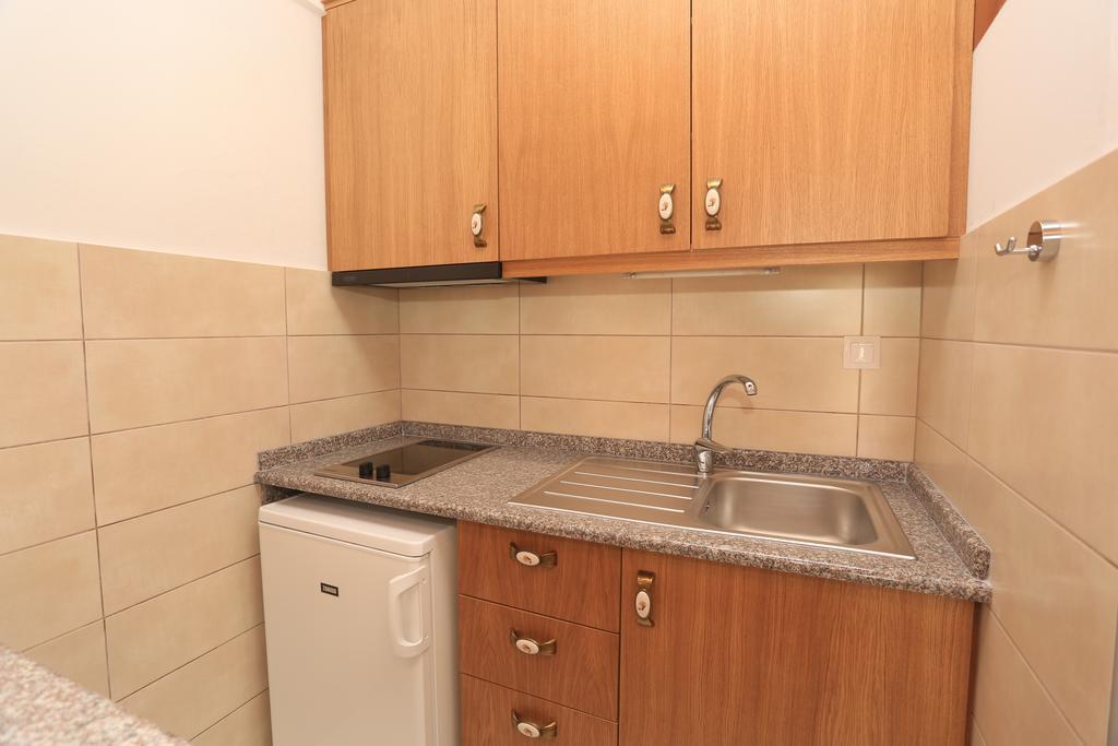 Kastoria Hotel Apartments Chaniotis Dış mekan fotoğraf