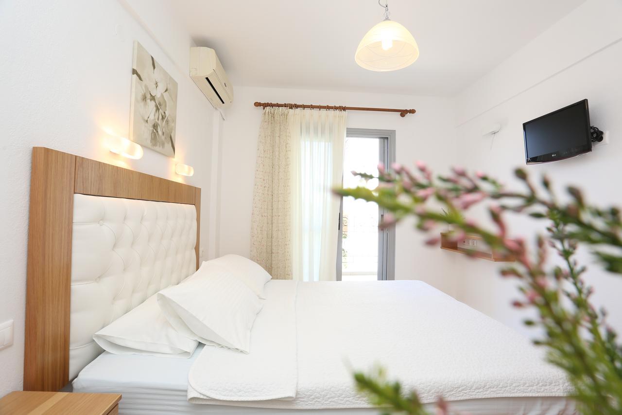 Kastoria Hotel Apartments Chaniotis Dış mekan fotoğraf