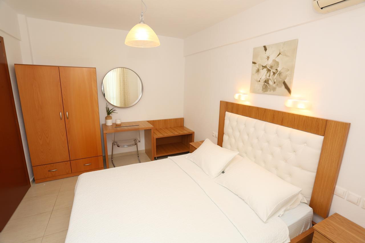 Kastoria Hotel Apartments Chaniotis Dış mekan fotoğraf