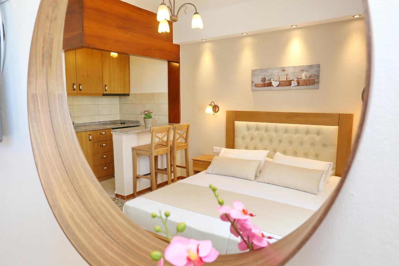 Kastoria Hotel Apartments Chaniotis Dış mekan fotoğraf