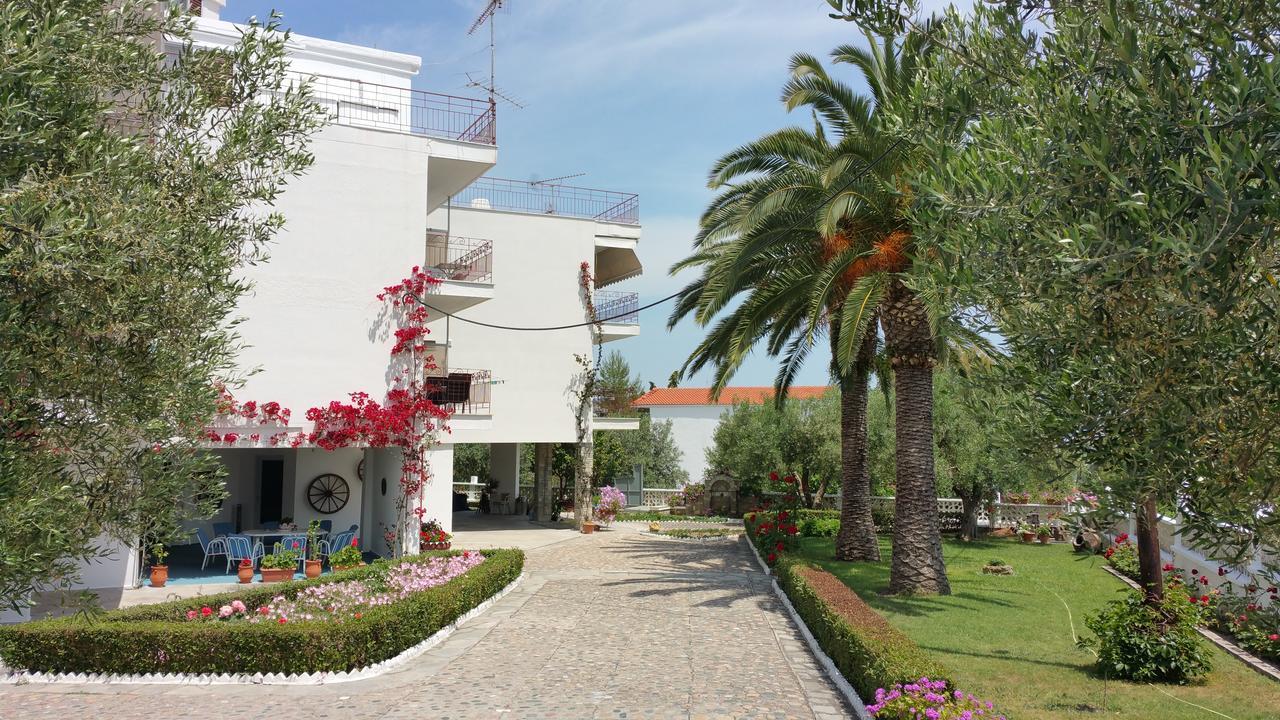 Kastoria Hotel Apartments Chaniotis Dış mekan fotoğraf